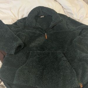 Dark Green Pullover